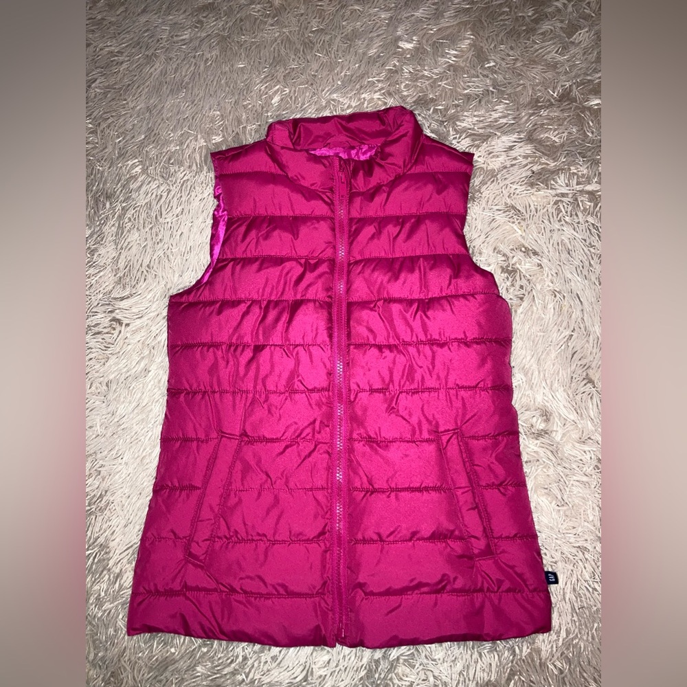 GAP Fuchsia Puffer Jacket